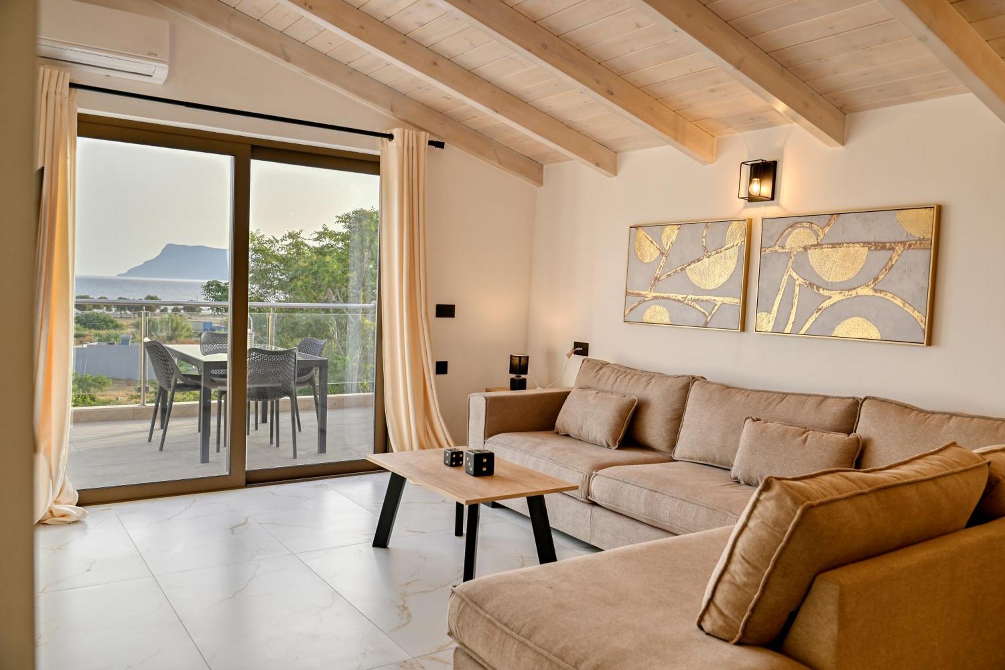 Апартаменты Eagle Bay Loft *